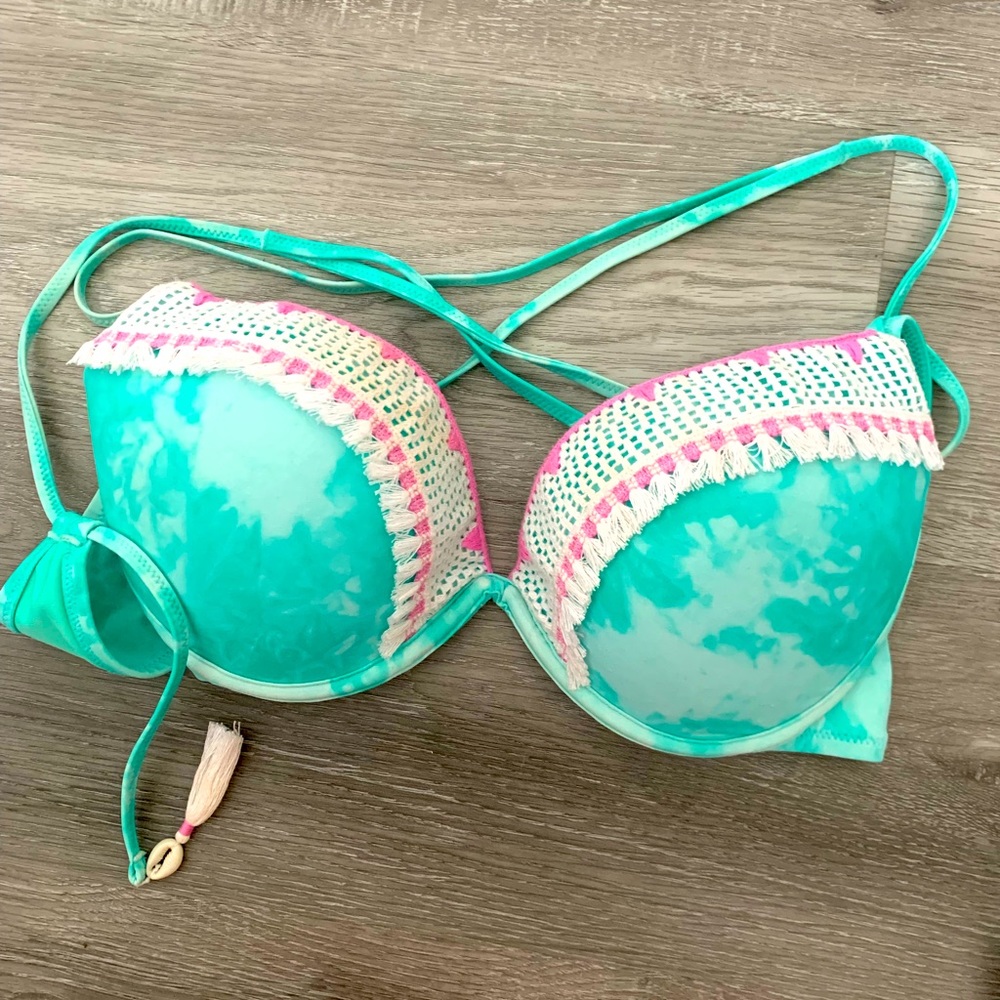 Bikini top